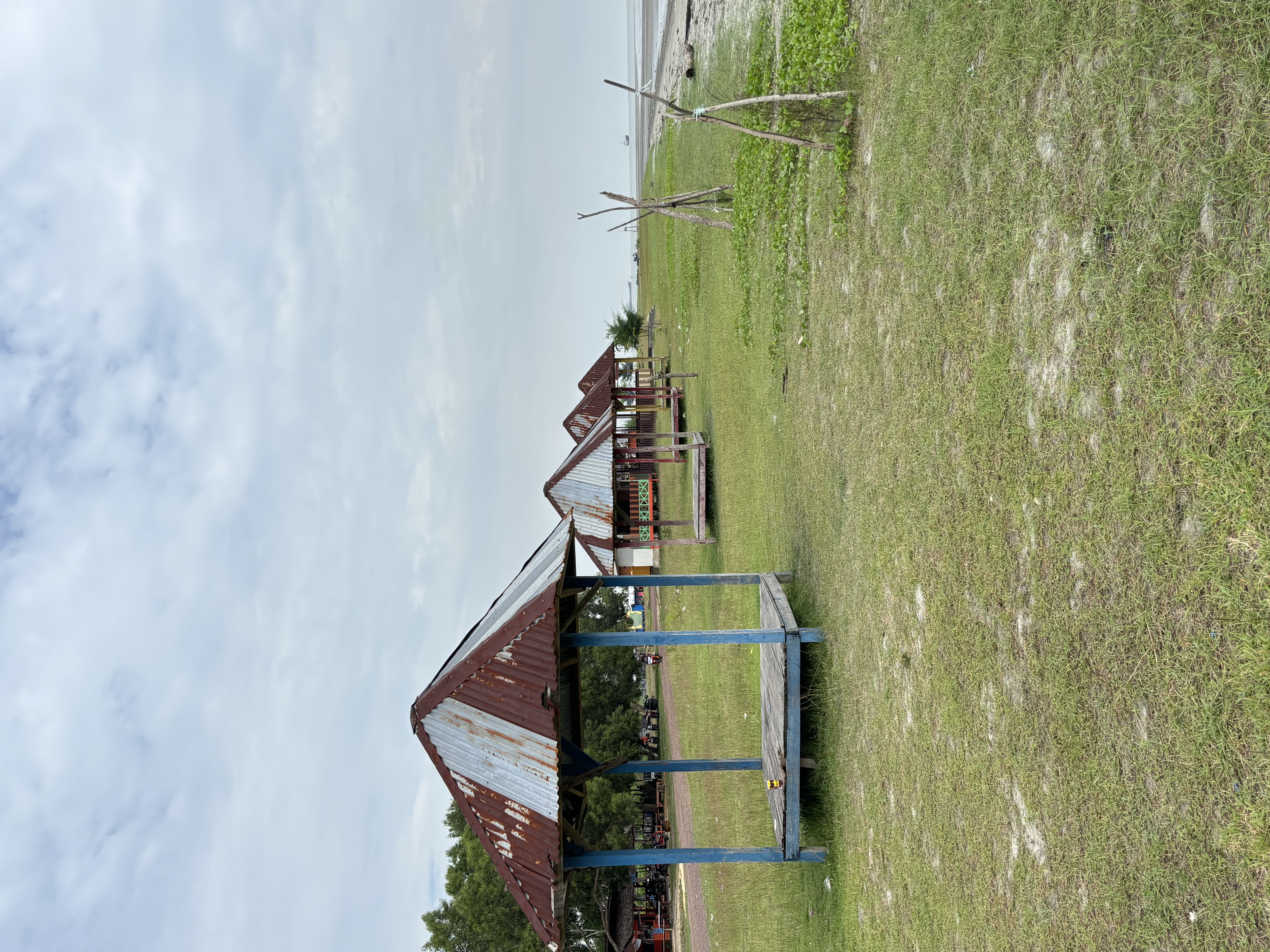 Galeri Pantai Lalimbue Batu Gong pintu 3