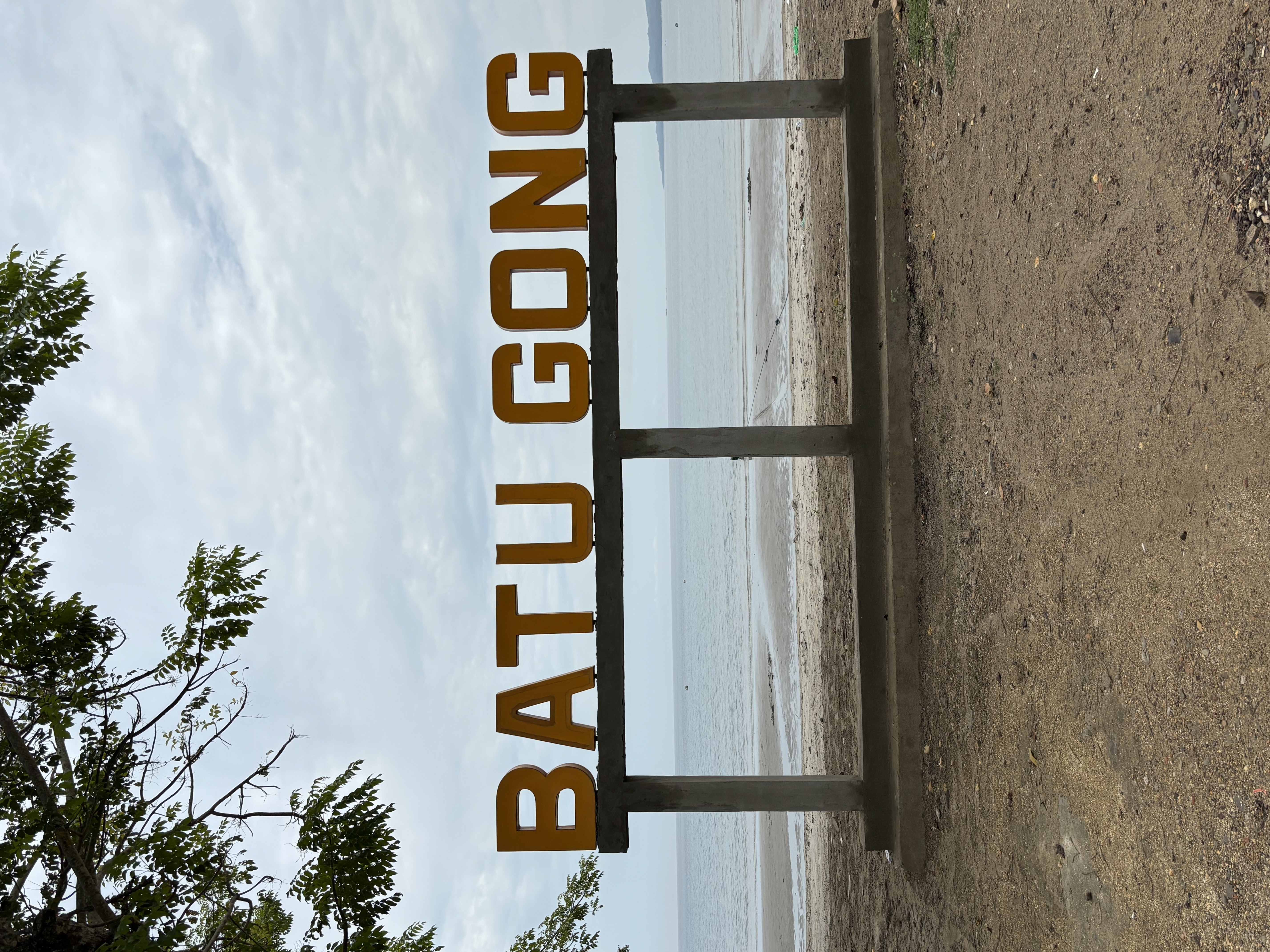 Pantai Batu Gong