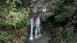 Galeri Air Terjun Komapodahu