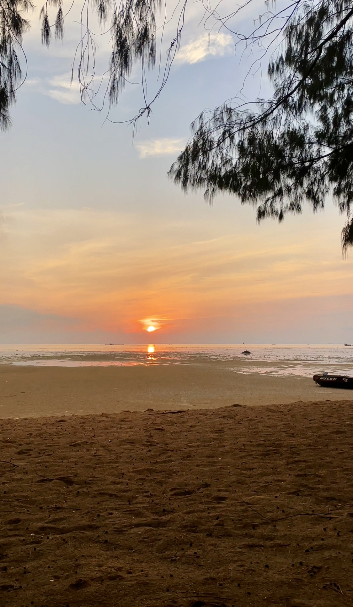 Galeri Pantai Toronipa